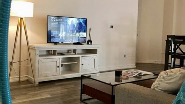 Building Photo - 291 S Euclid Ave Unit 6 Rental