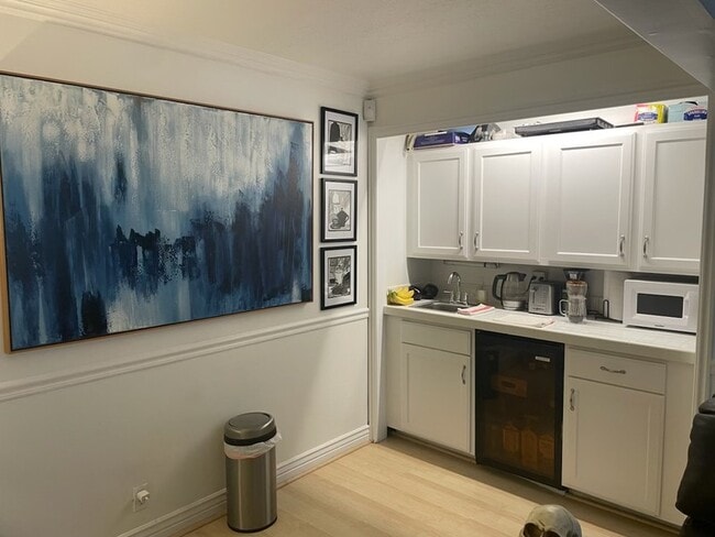Photo - 2941 Robidoux Rd