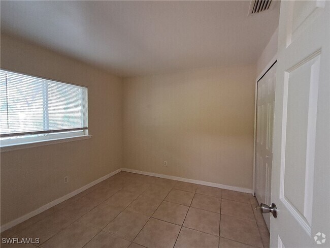 Building Photo - 133 Meadow Rd Rental