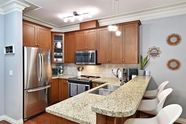 Photo - 32729-32729 Garibaldi Dr