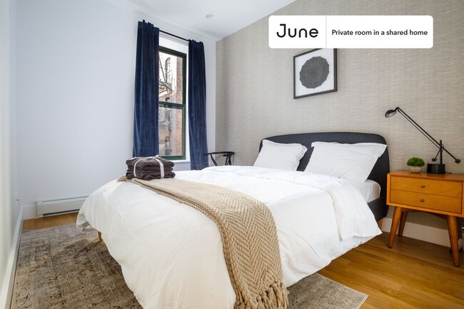 Private bedroom in 4 bed/1.5 bath Home - Private bedroom in 4 bed/1.5 bath Home Unidad B