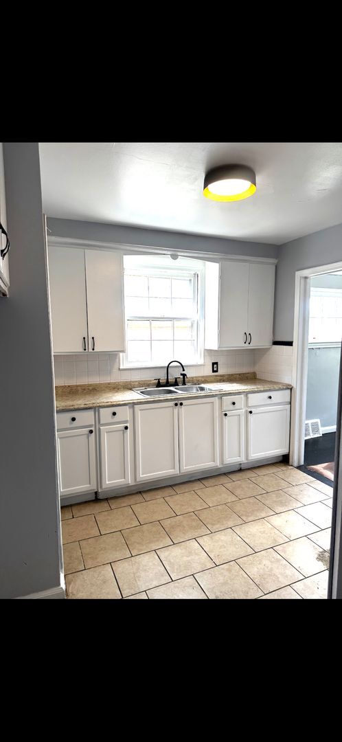 Photo - 3 bedroom 1 bath NEWLY RENVATED home