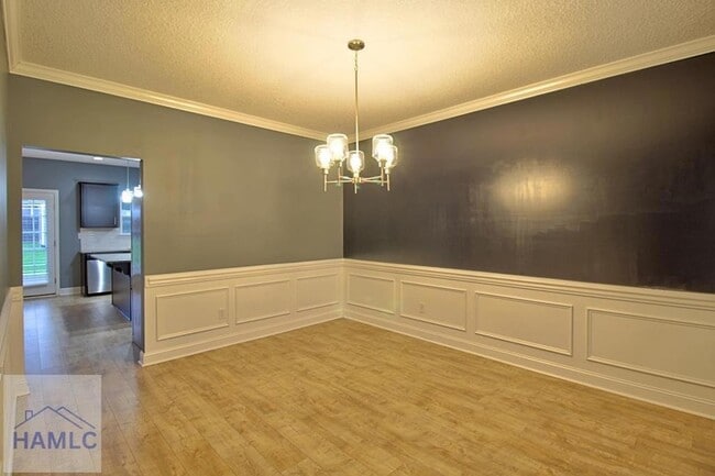 432 Fairview Cir