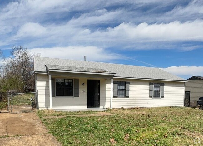 Building Photo - Newly Rehabbed Home in Raleigh - Open To S...