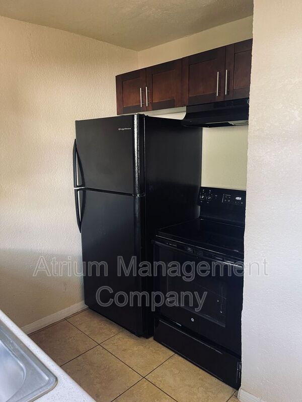 Photo - 1081 S Deleon Ave