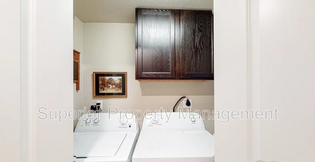 Photo - 2960 Kincaid Dr Unidad #101