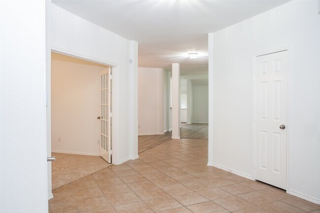 Photo - 9402 Borden Bluff Ln