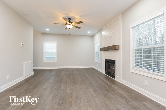 Photo - 1098 Winesap Rd