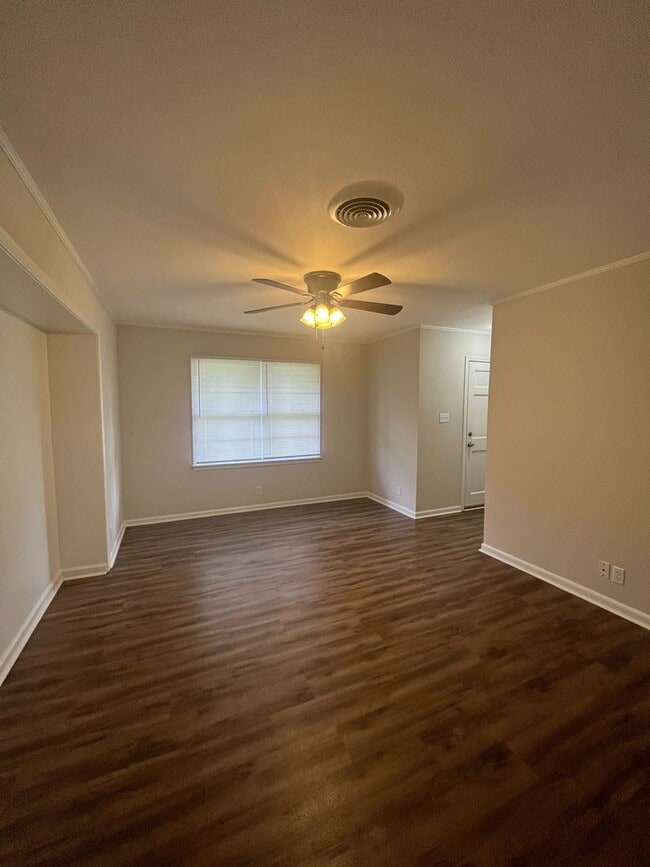 Photo - 3825 Fairfield Dr