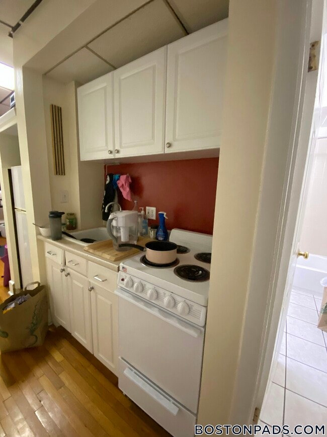 Photo - 879 Beacon St Unidad 10