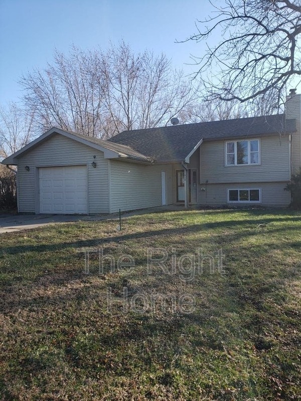 Building Photo - 418 3rd Ter Rental