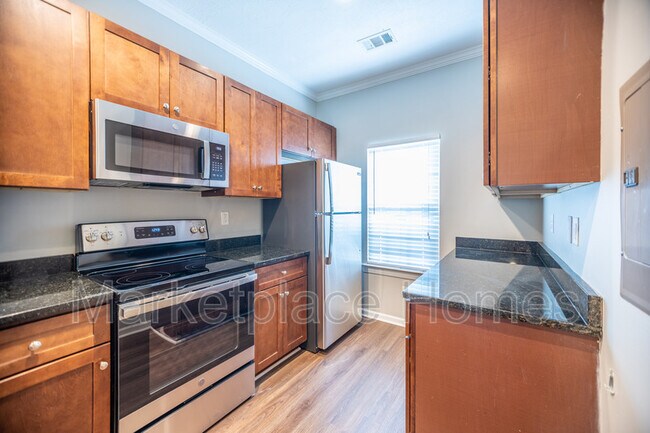 Photo - 220 Adderman Dr