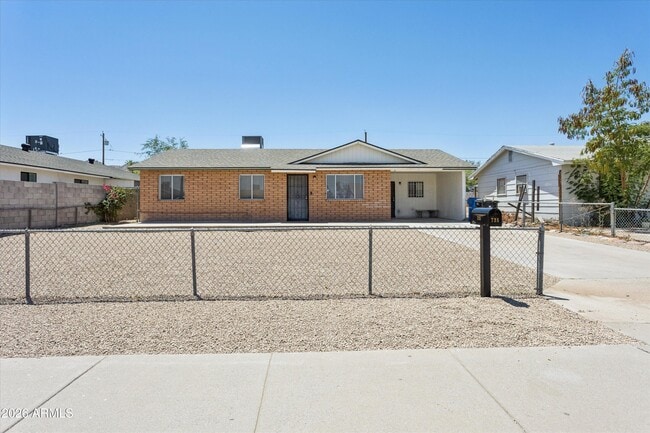 Photo - 735 E South Mountain Ave