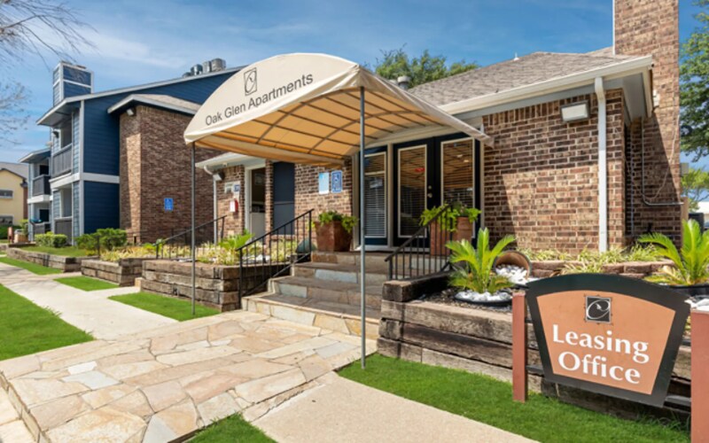 Photo - 4420 Saturn Rd Unidad 135