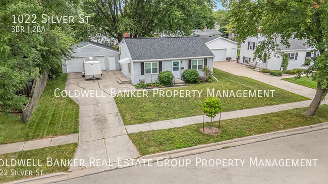 Photo - 1022 Silver St