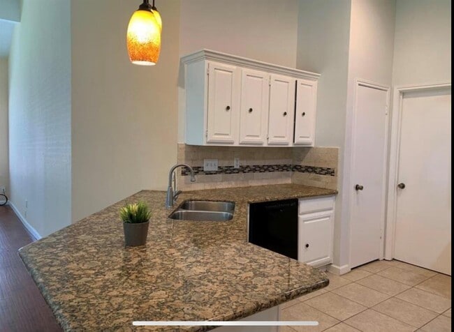 Photo - 2335 Sunset Trail