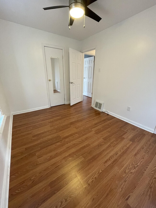 Photo - 402 Brewer Ave