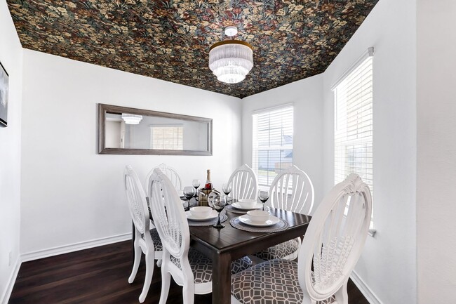 Photo - 4618 Chalk Flats