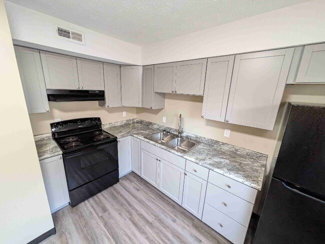 Photo - 7219 W Susan St Unidad 7255