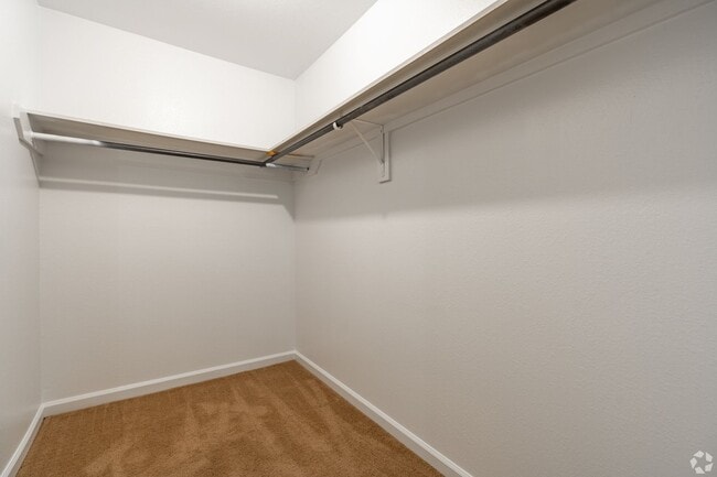 Steeplechase Apartments