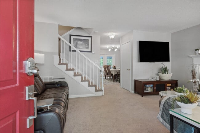 Photo - 107 Barbary Ct Unit ID1388445P