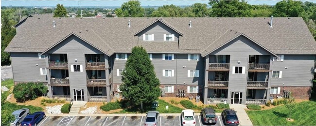 7009 S 83rd St Unit 7101-10