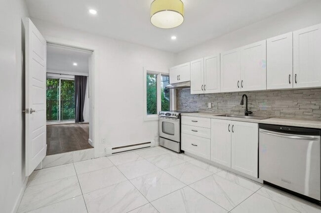 Photo - 3937 Rue Sainte-Émilie