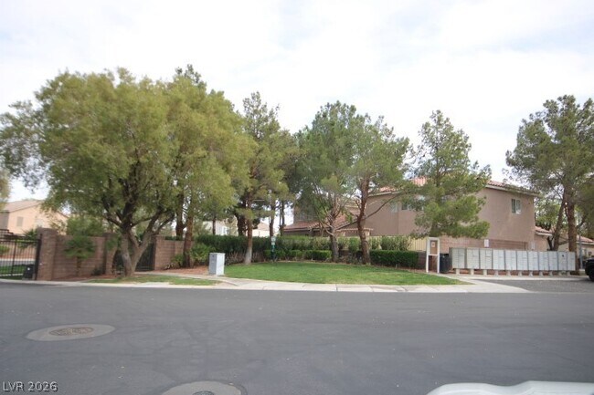 Photo - 947 Whispering Grove Ave