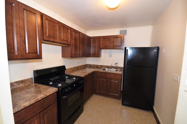 Photo - Eastwood Garden Apartments