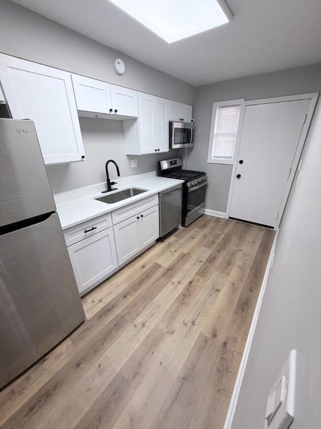 Photo - 5425 Whitlock Rd