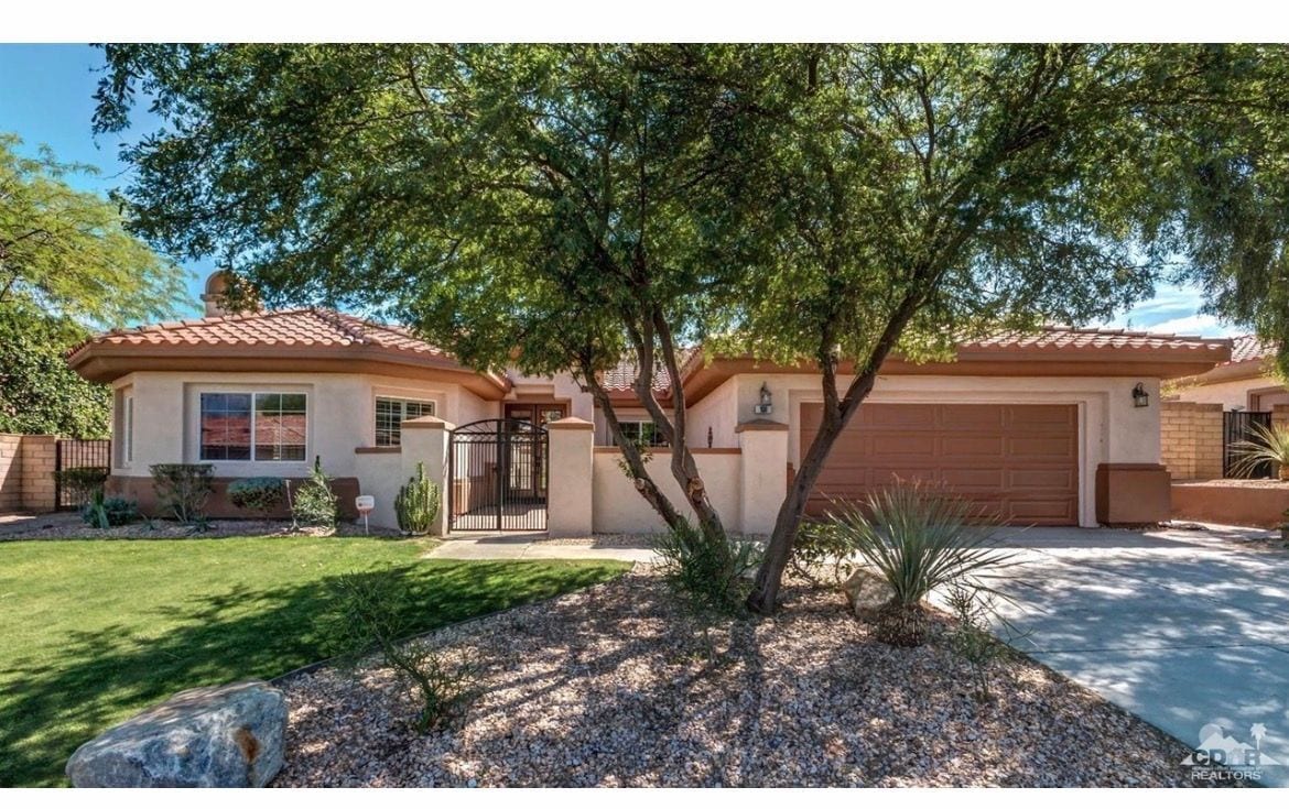 Photo - 108 Clearwater Way