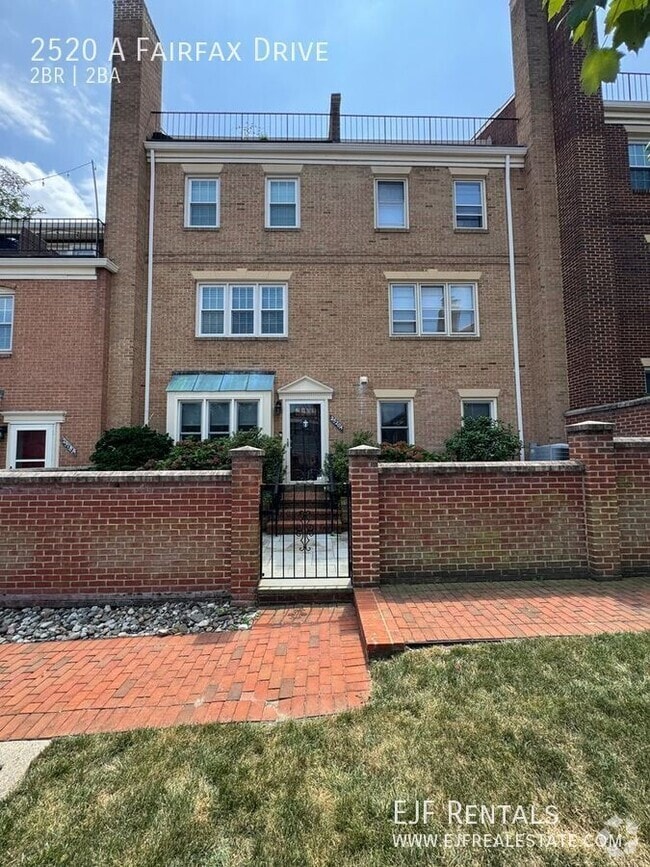 Building Photo - 2520 Fairfax Dr Rental