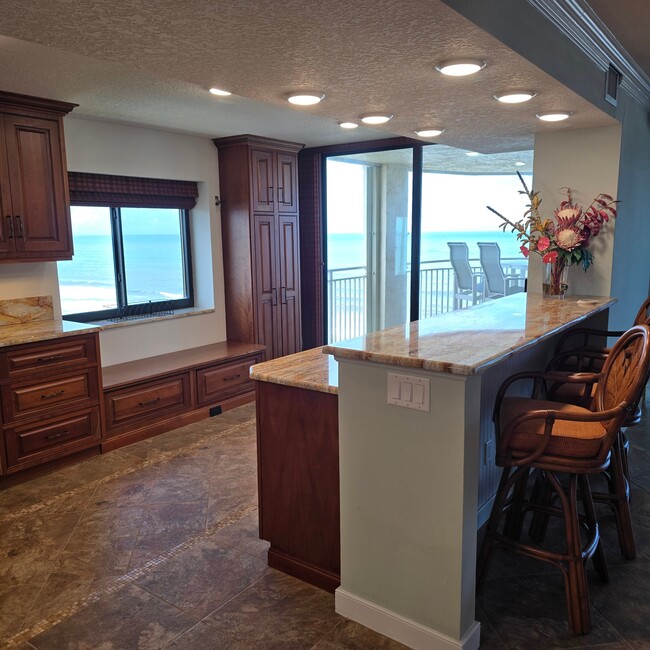 3219 S Atlantic Ave Unit 801
