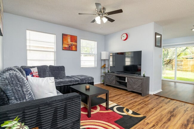 Photo - 2428 McAdoo Ln Unit SI ID1575069P