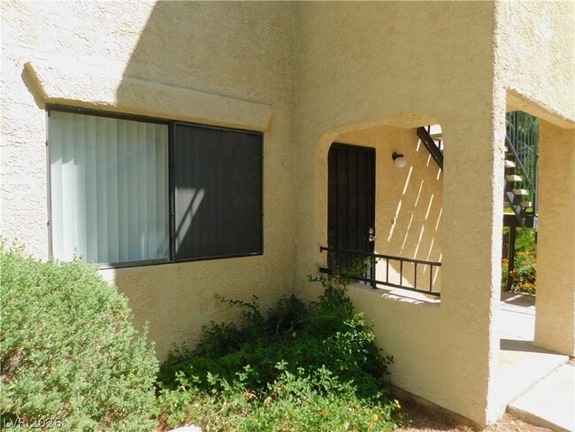 Photo - 601 Cabrillo Cir Unit 429