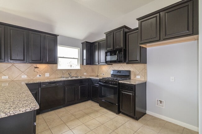 Photo - 1411 Elbe St