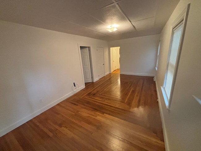 Photo - 697 Willett Ave Unit 1