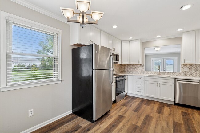 Photo - 214 Troon Ct