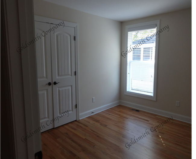 Photo - 16 B Harris Street