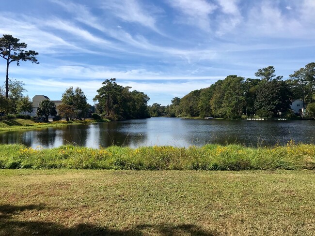 Heart of Myrtle Beach! 2 Bed/1 Bath w/ gor... - Heart of Myrtle Beach! 2 Bed/1 Bath w/ gor... Condominio