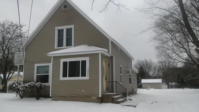 Building Photo - 4859 N Coloma Rd Rental
