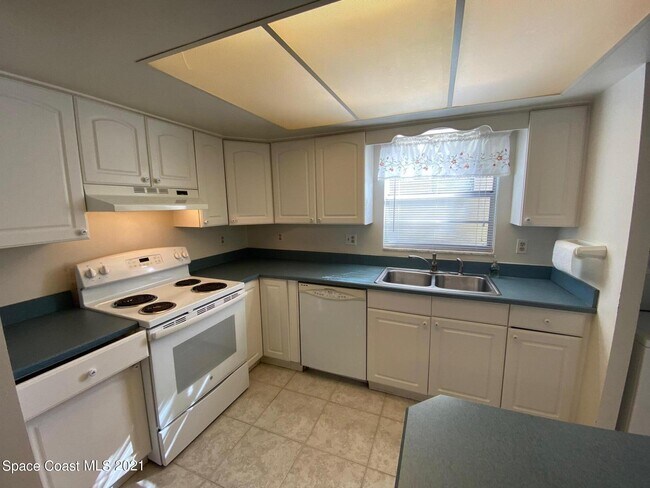 Photo - 3135 Shady Dell Ln Unit 112