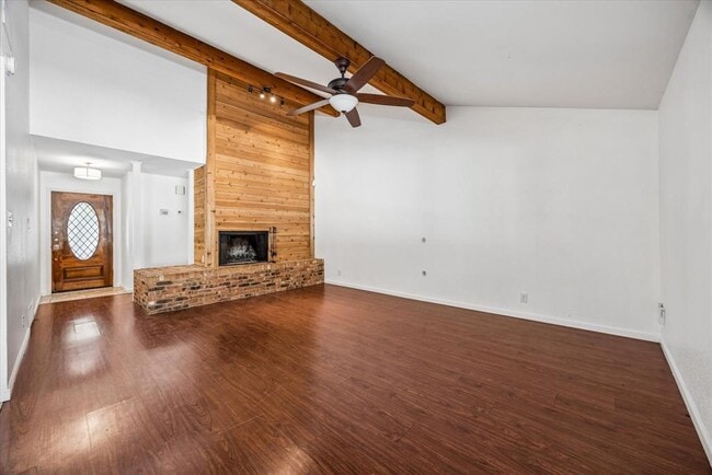 Photo - 1309 Warrington Dr