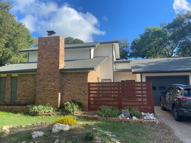 Building Photo - 4012 Cima Serena Dr