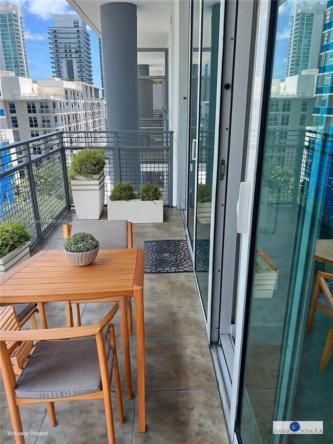 Photo - 350 NE 24th St Unit 608