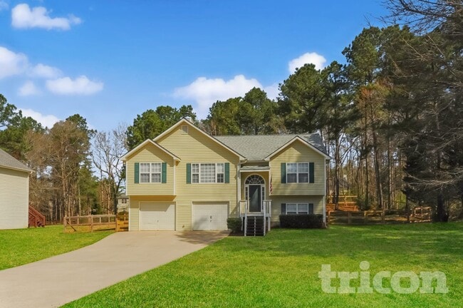 Building Photo - 228 S Red Oak Way