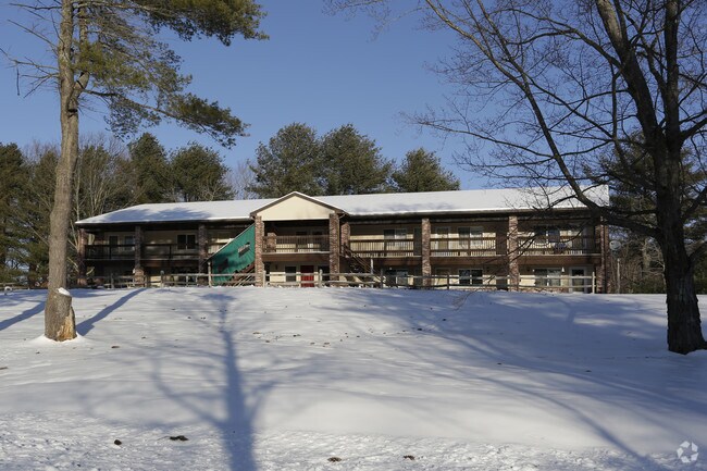 Wildwood Estates - Wildwood Estates Apartments