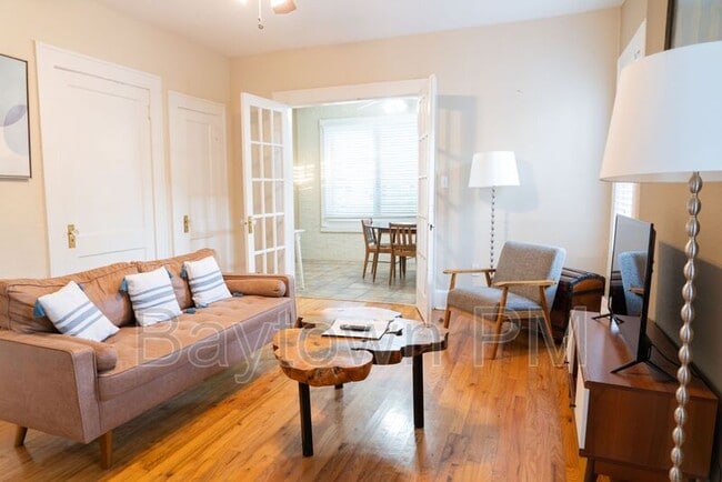 Photo - 8334 Diagonal Rd N Unit 1