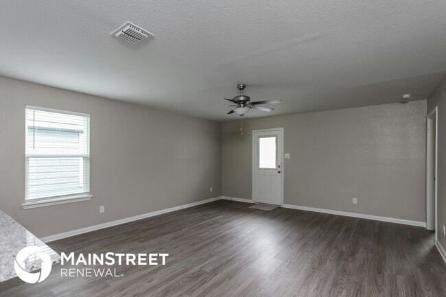 Photo - 3155 Begonia Bend