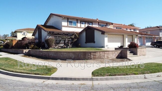 Photo - 1124 Song Ct